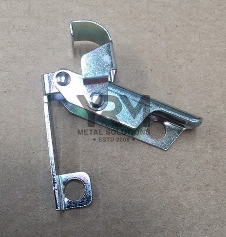 YRM - Seat Box - Lid Clasp