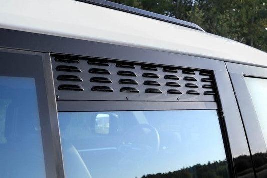 Nakatanenga - Side Vent for Side Windows - New Defender 110 - Pair