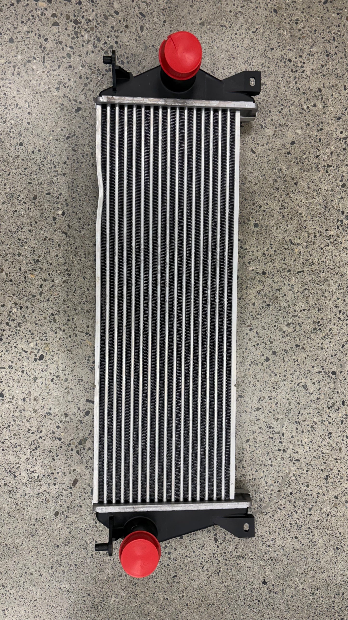 Intercooler - TD5 Defender - slight damage