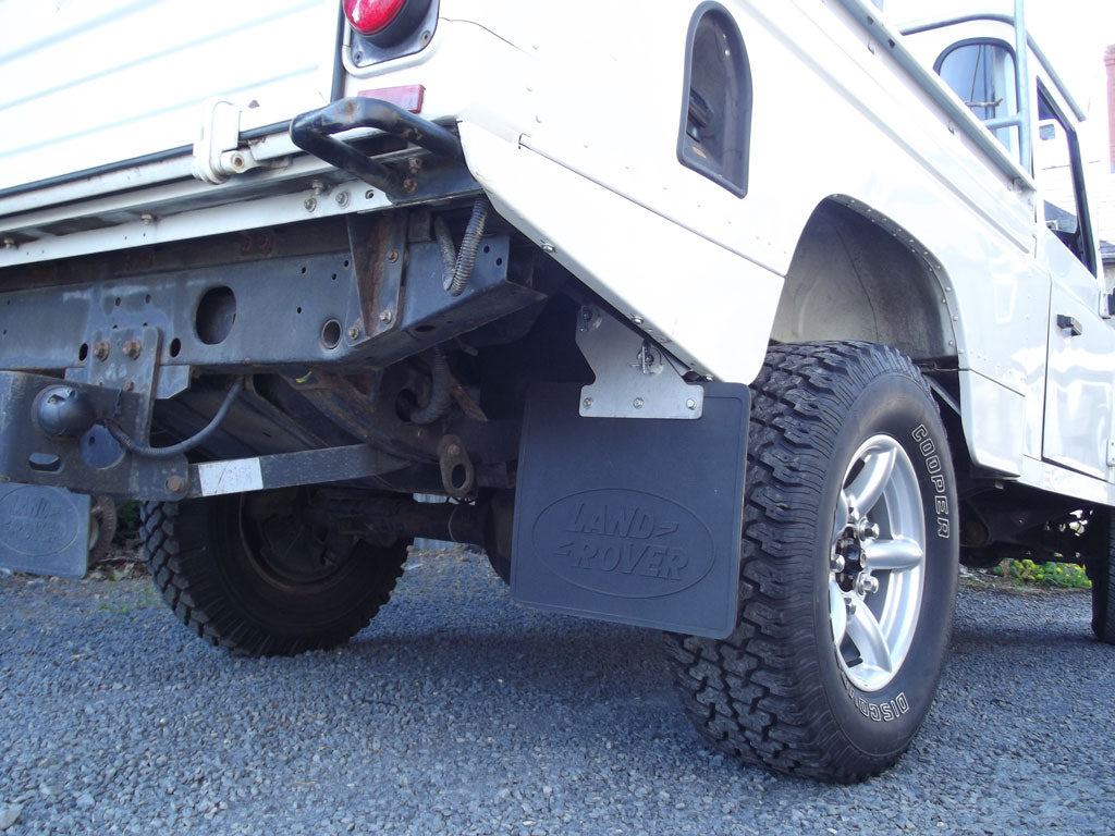 Gwyn Lewis Heavy Duty Rear Mudflap kit + Mud Shields Defender Hi-Cap 110 130