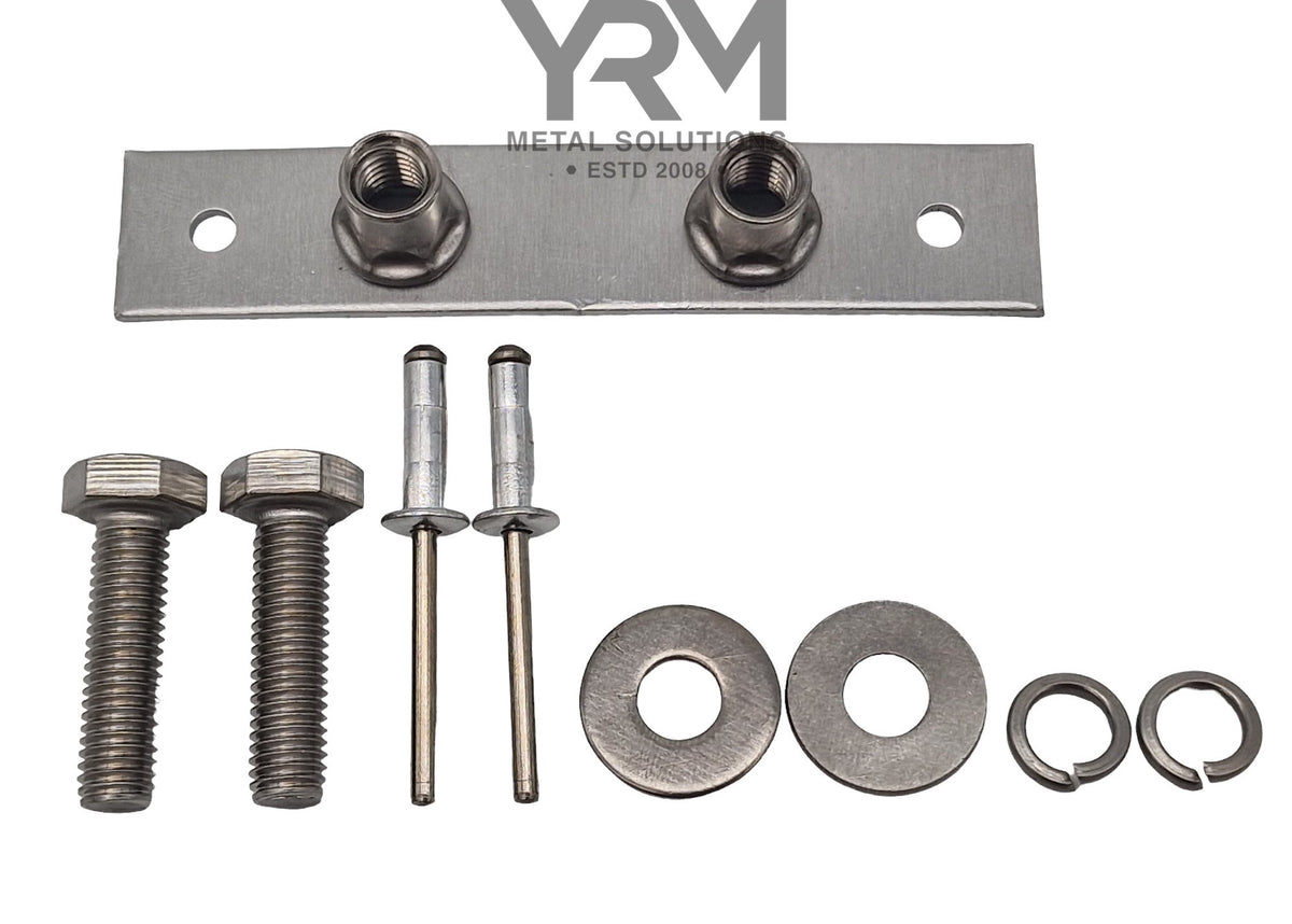 YRM - Rear body mounting nut plate - Def & SII/III
